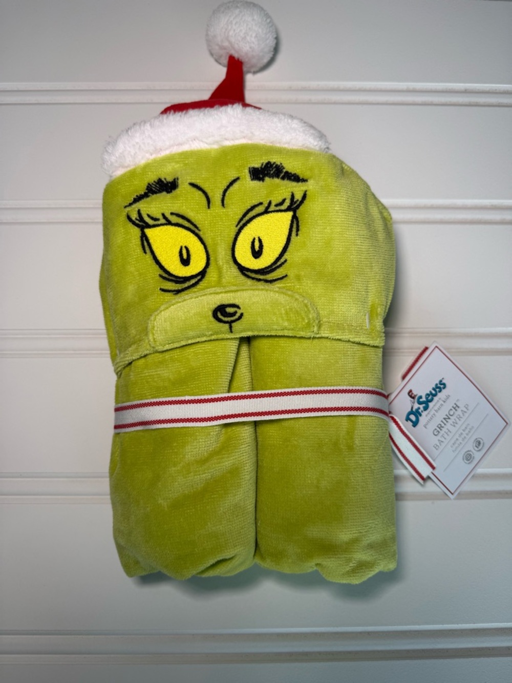 Pottery Barn Kids Dr. Seuss The Grinch  Baby Hooded Towel Bath Wrap NEW 1920